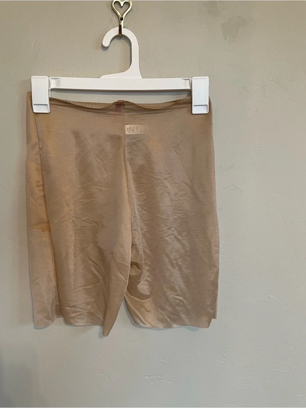 SPANX Women’s Beige Skinny Britches Shape Shorts Size L Mid Thigh Shapewear